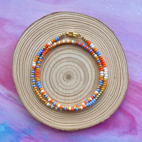 Beaded summer colourful necklace with multicoloured and gold seed beads - Picture 2 of 3